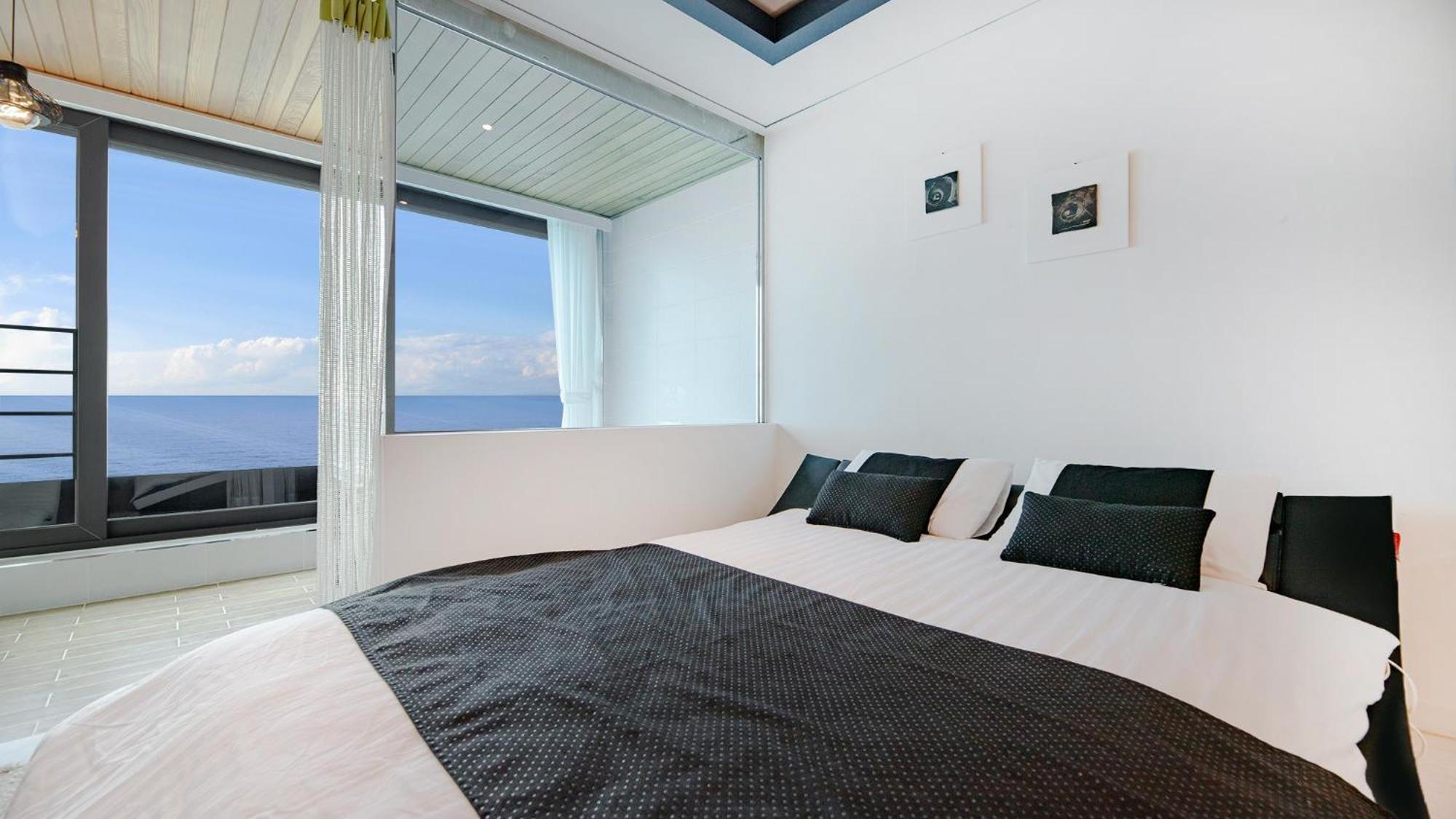 Gangneung The Ciel Spa Pension Стая снимка